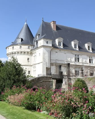 château du lycée saint joseph Mesnières-en-Bray